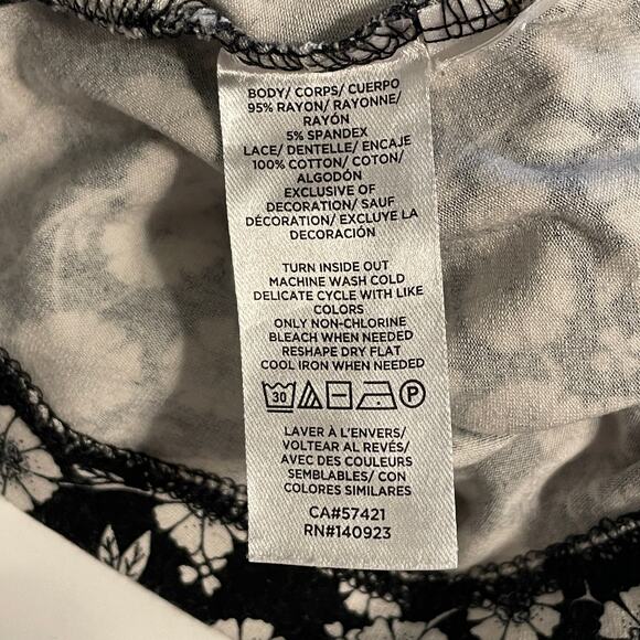 LOFT Black Floral Swing Dress Womens Small/Medium Boho Knit Casual Feminine - Picture 8 of 9